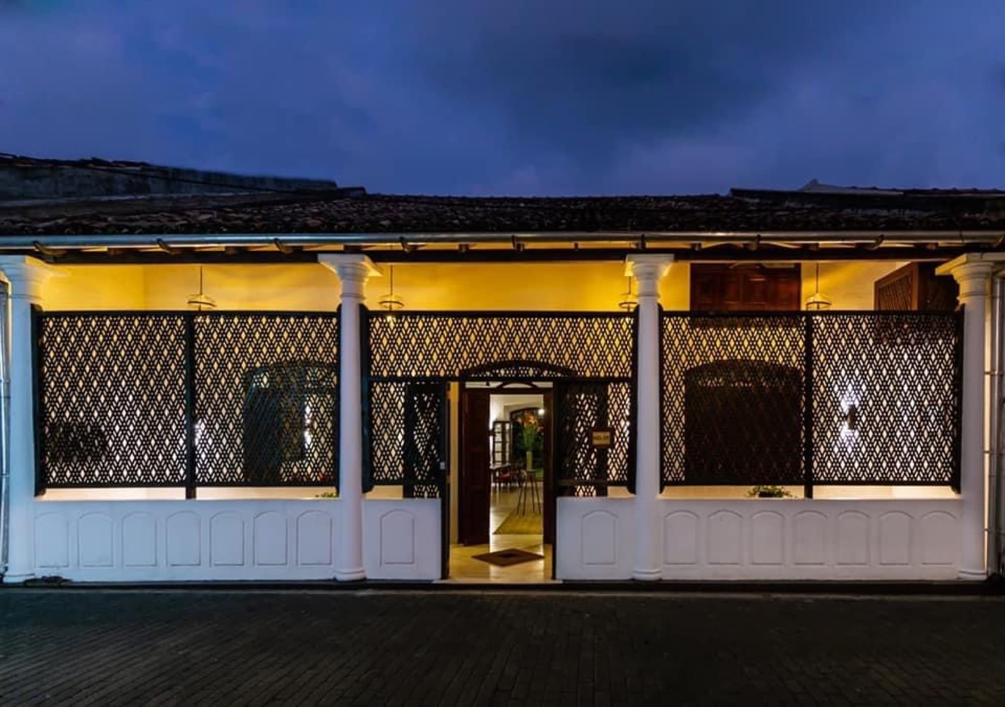 Villa-entrance-